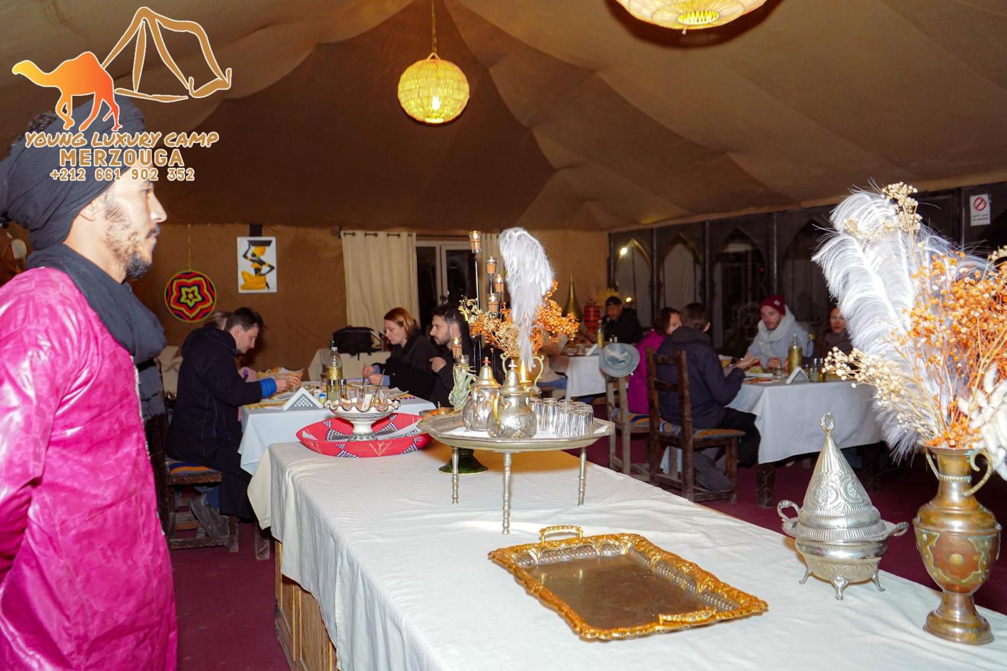 Young Luxury Camp Merzouga Exterior photo